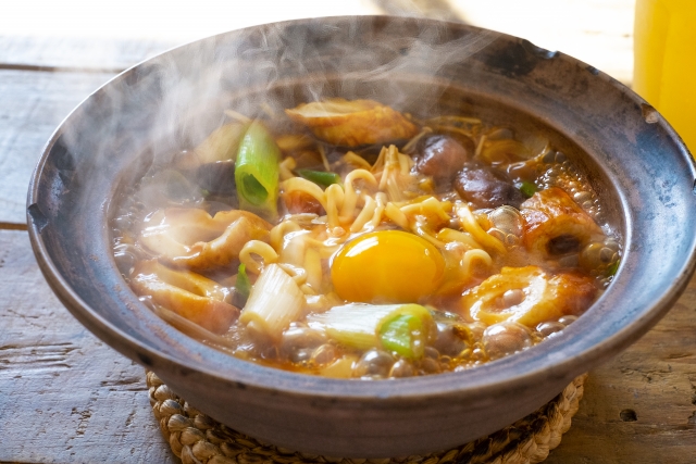 味噌煮込みうどん