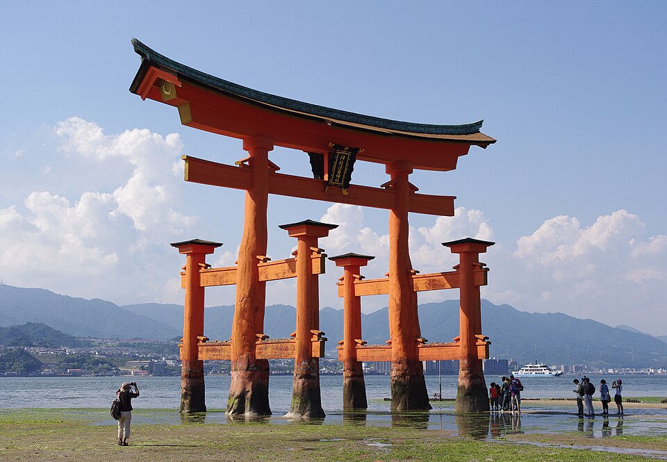 Miyajima & Itsukushima Shrine
