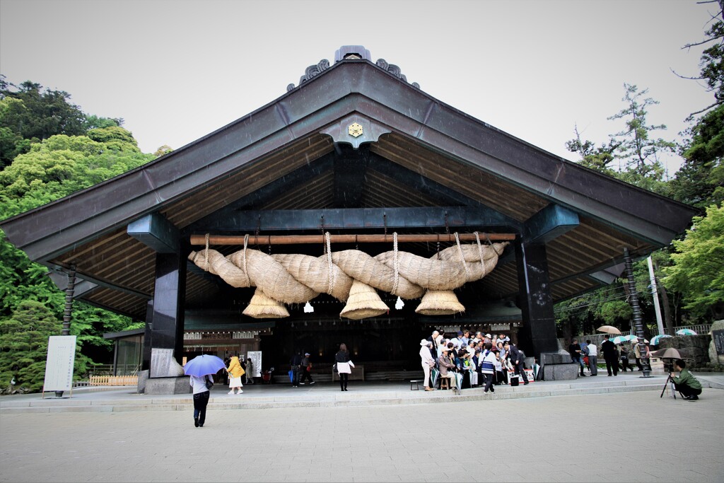 Izumo Taisha (Shimane, nearby)