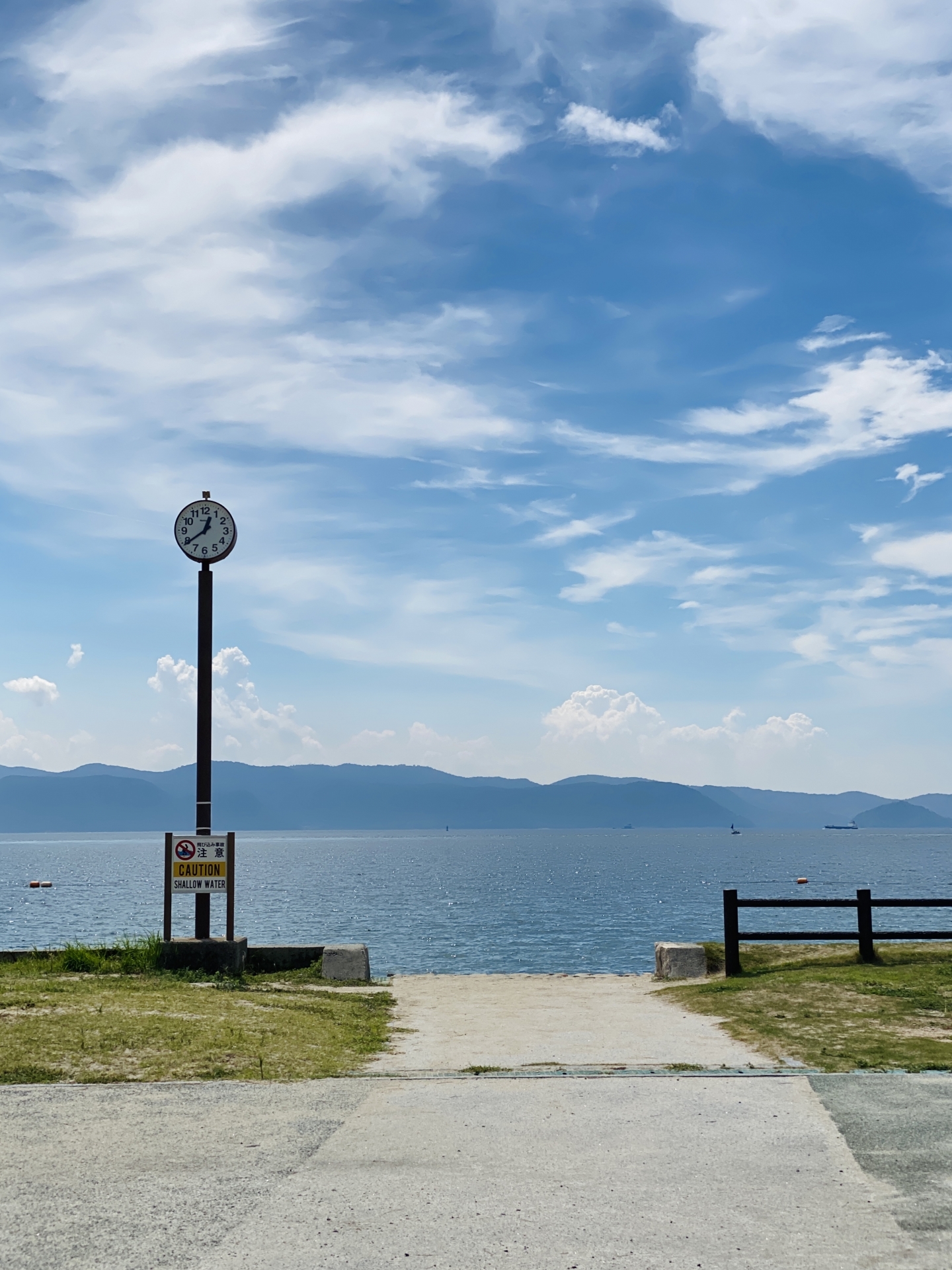 Naoshima Island (Photo via PhotoAC)